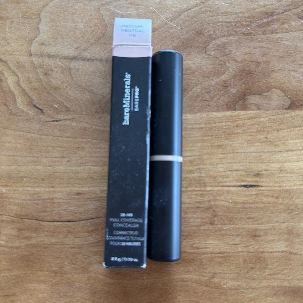 BareMinerals BAREPRO 16-hr Full Coverage Concealer 2.5g - MEDIUM-NEUTRAL 08